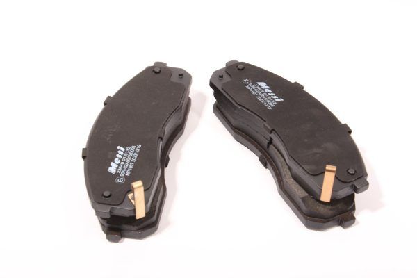 Set of replacement brake pads